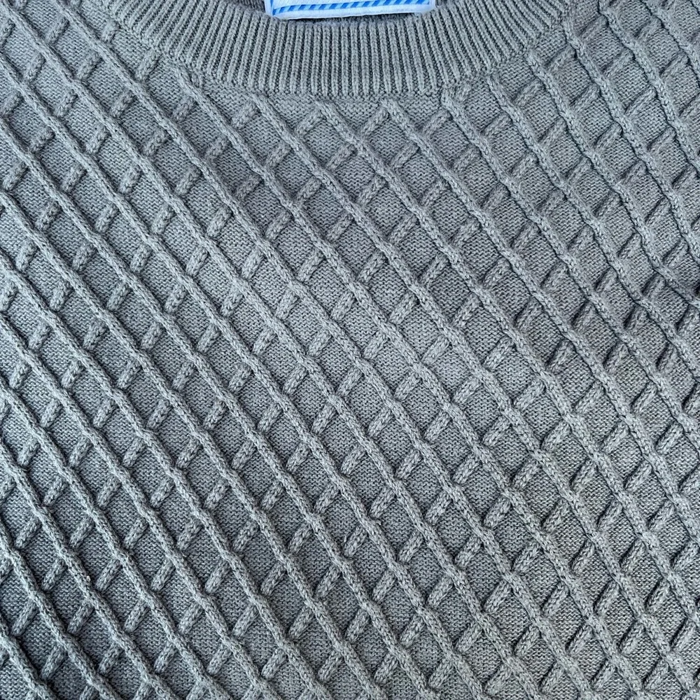 SOUTHERN TIDE Sweater Mens Small Gray In Color - Picture 3 of 5